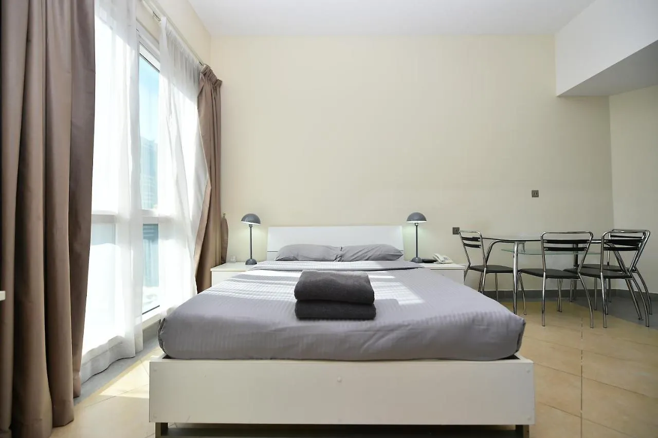 Luxury Escapes - Relaxing Furnished Studio Near Dic Metro, Barsha Heights Dubai