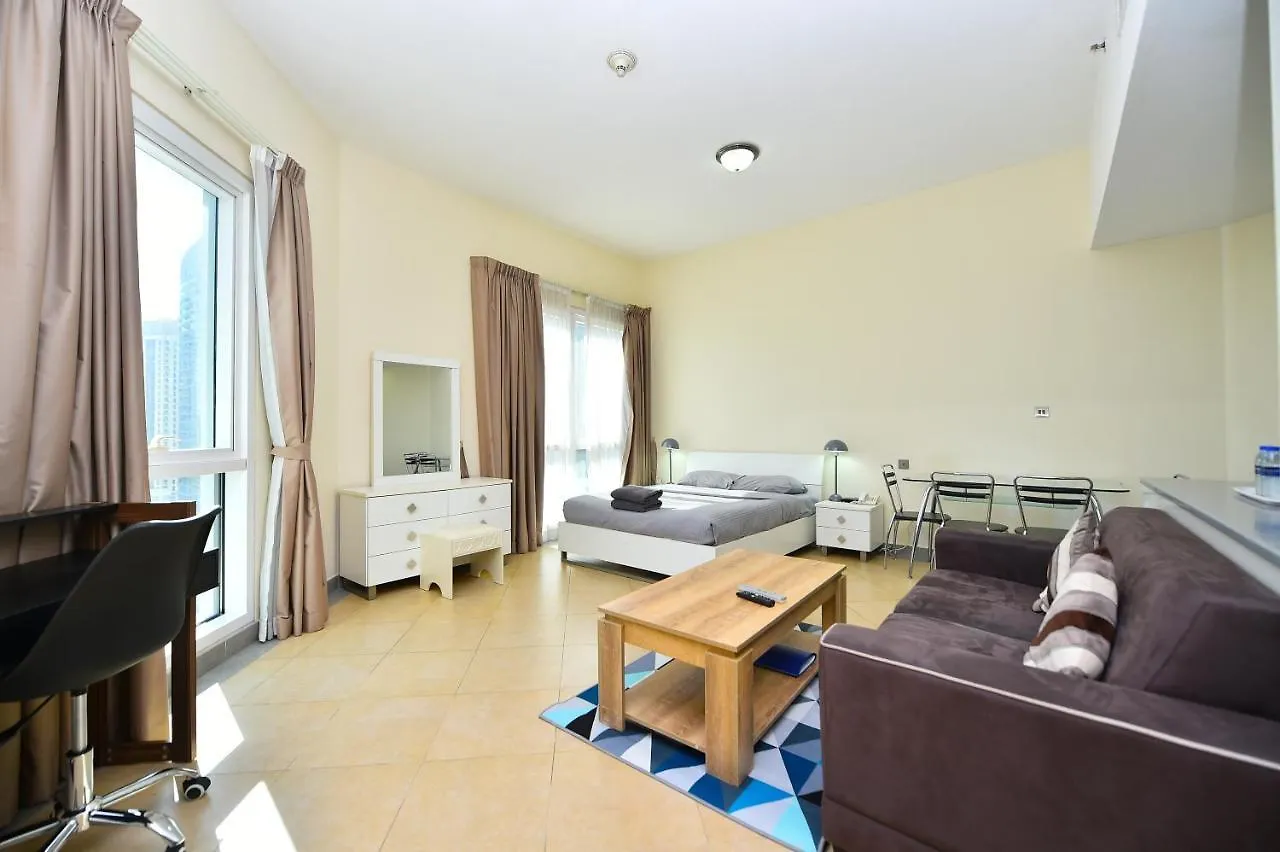 Apartment Luxury Escapes - Relaxing Furnished Studio Near Dic Metro, Barsha Heights Dubai