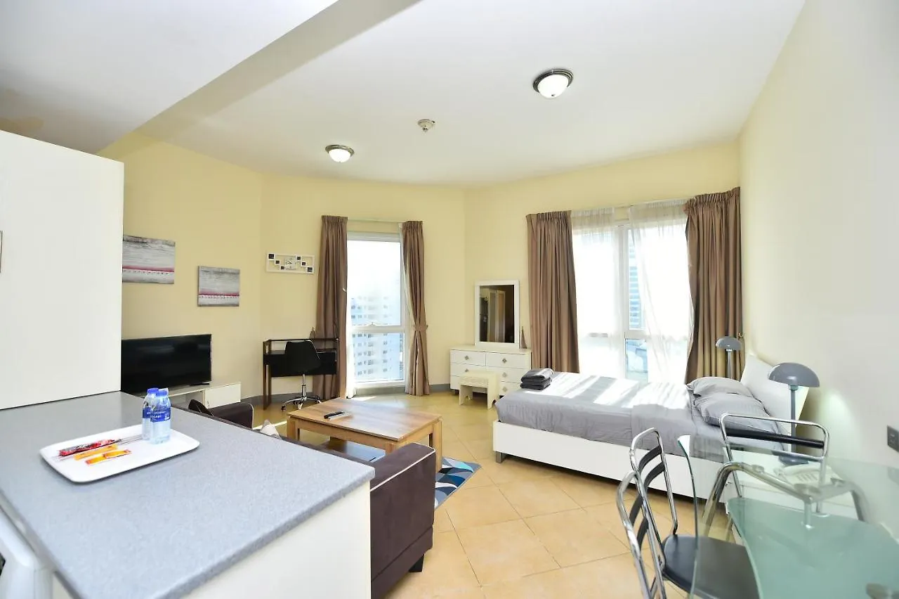 Ferienwohnung Luxury Escapes - Relaxing Furnished Studio Near Dic Metro, Barsha Heights Dubai Apartment